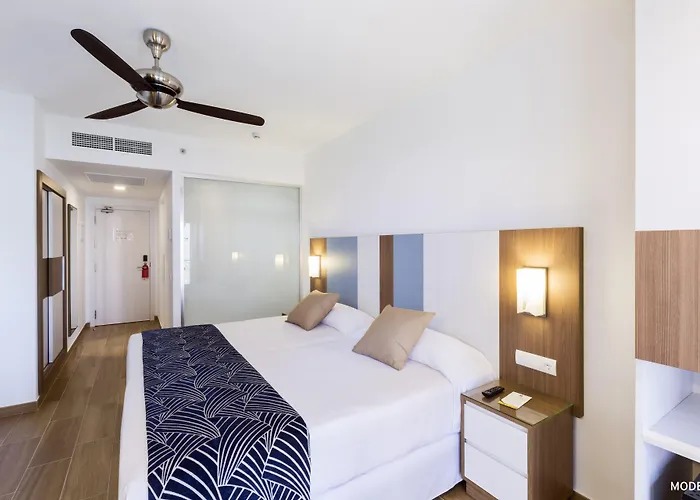 Riu Festival 호텔 플라야 데 팔마