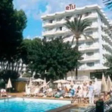 מלון Riu Festival