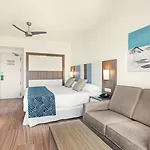 Hotel Riu Festival 4*