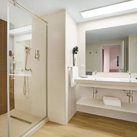 Riu Festival Hotel 4*