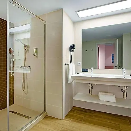 Riu Festival Hotel 4*