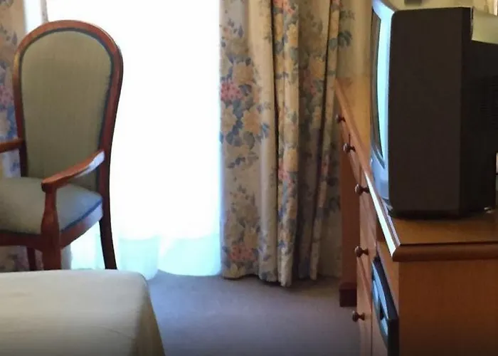 מלון Riu Festival