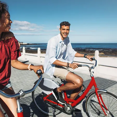 Готель Riu Festival